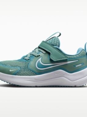 New! Nike Cosmic RunnerLittle Kids' Shoes Sneakers Boys Girls Green Size 3Y NIB